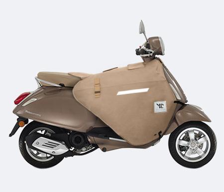 Housse protection scooter PIAGGIO avec écriture Vespa taille: L